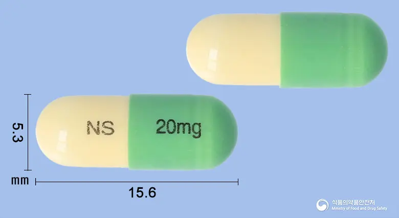 엘렉틴캡슐20밀리그램(플루옥세틴염산염) 앞뒤 사진 (연두색 캡슐, 각인 NS 20mg)