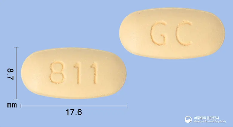 로제텔정80/10/10밀리그램 앞뒤 사진 (노란색 타원형, 각인 811 / GC)