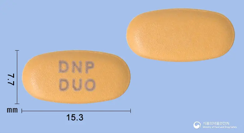 듀오글리정 앞뒤 사진 (주황색 타원형, 각인 DNPDUO)