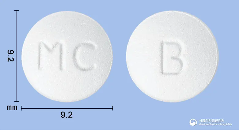 맥세렌비제트정 앞뒤 사진 (흰색 원형, 각인 MC / B)