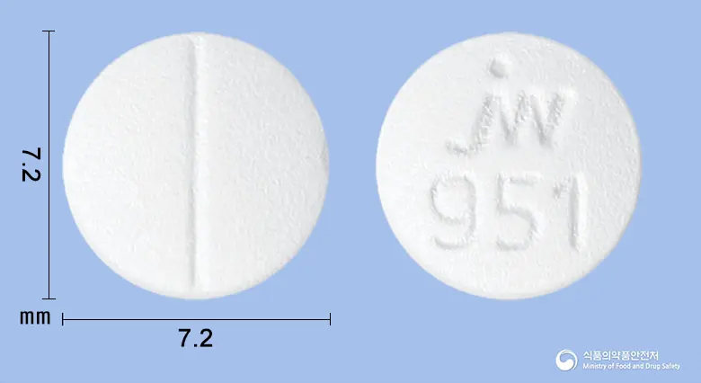 에나로이정1밀리그램(에나로두스타트) 앞뒤 사진 (흰색 원형, 각인 951)