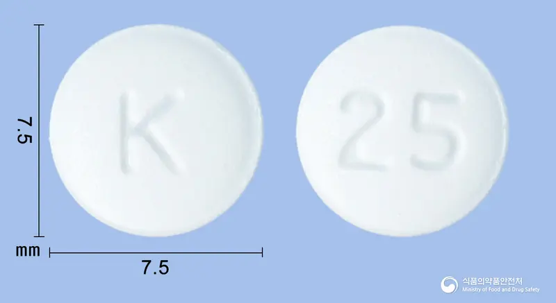 케이캡구강붕해정25밀리그램(테고프라잔) 앞뒤 사진 (흰색 원형, 각인 K / 25)