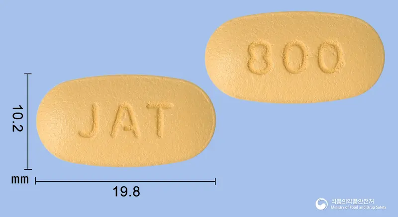 조인액트800정 앞뒤 사진 (주황색 타원형, 각인 JAT / 800)