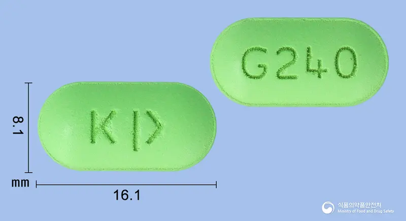 진맥톤정240밀리그램(은행엽건조엑스) 앞뒤 사진 (연두색 장방형, 각인 G240)