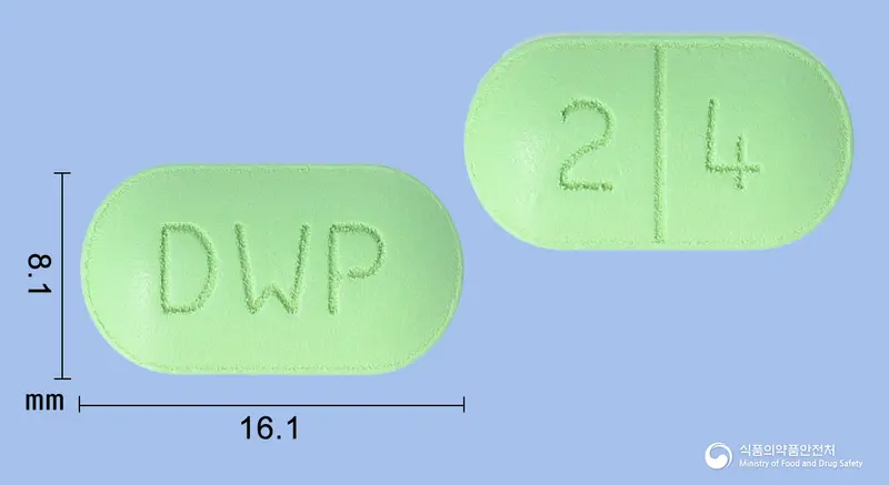 뉴로징코정240밀리그램(은행엽건조엑스) 앞뒤 사진 (연두색 장방형, 각인 DWP / 2 4)
