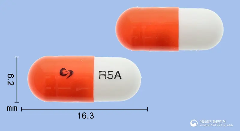 라베피린캡슐100/5밀리그램(아스피린,라베프라졸) 앞뒤 사진 (주황색 캡슐, 각인 R5A)