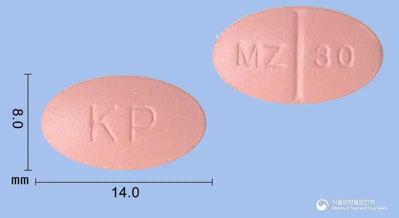 파마멀타자핀정30밀리그램(미르타자핀) 앞뒤 사진 (분홍색 타원형, 각인 KP / MZ 30)