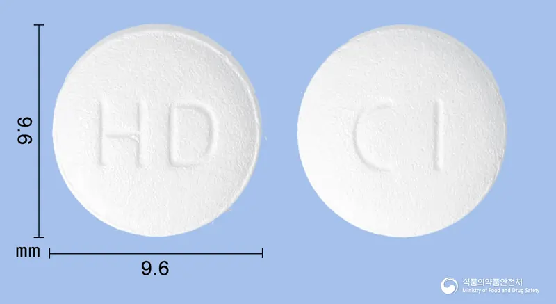 칸데바로정16/5mg(칸데사르탄실렉세틸,에스암로디핀베실산염) 앞뒤 사진 (흰색 원형, 각인 HD / C1)