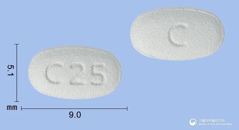 브리베타정25밀리그램(브리바라세탐) 앞뒤 사진 (회색 타원형, 각인 C25 / C)