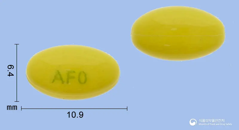 알파코연질캡슐0.5마이크로그램(알파칼시돌) 앞뒤 사진 (노란색 캡슐, 각인 AF0)